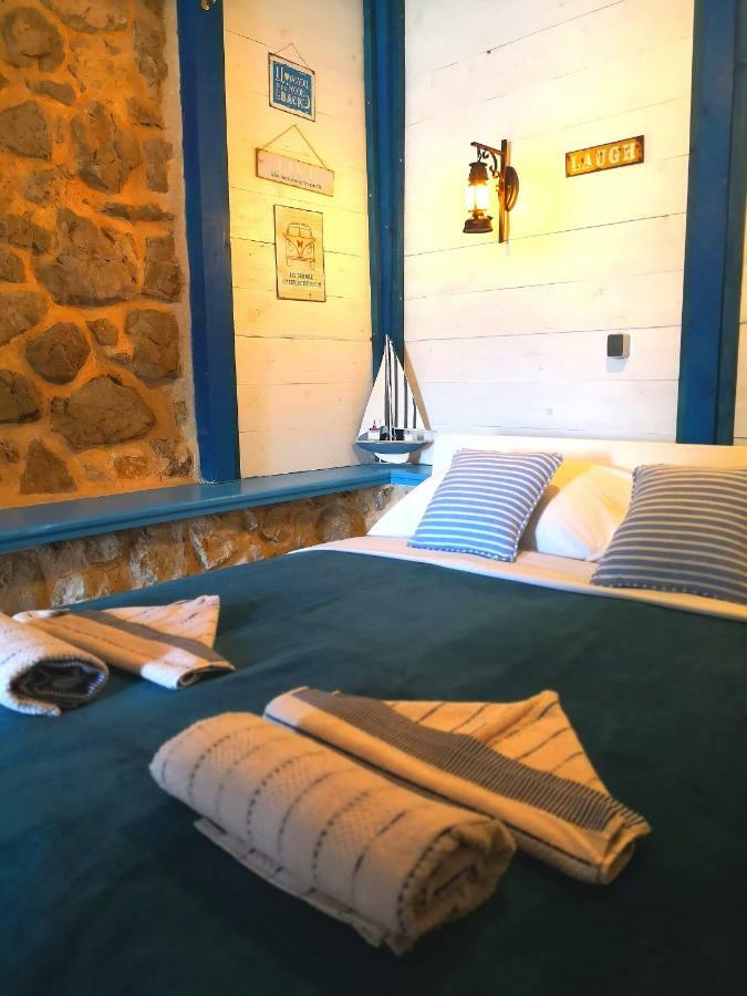 Apartments Lighthouse Baska  Bagian luar foto
